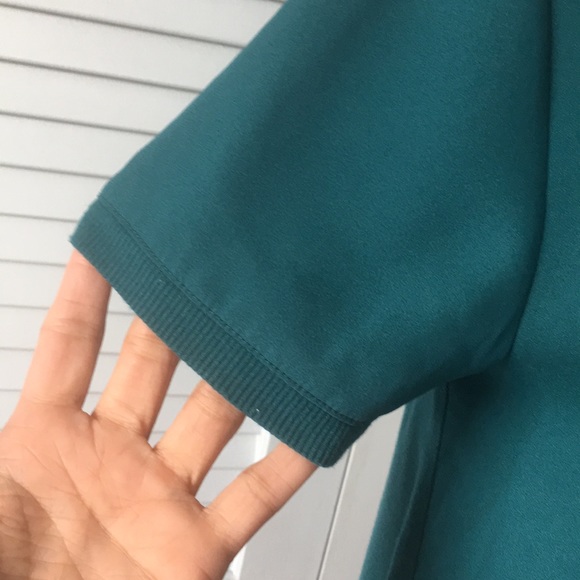 Ann Taylor LOFT Green Short Sleeve Shirt - Picture 4 of 6